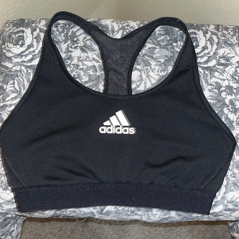 Adidas sports bra - No padding